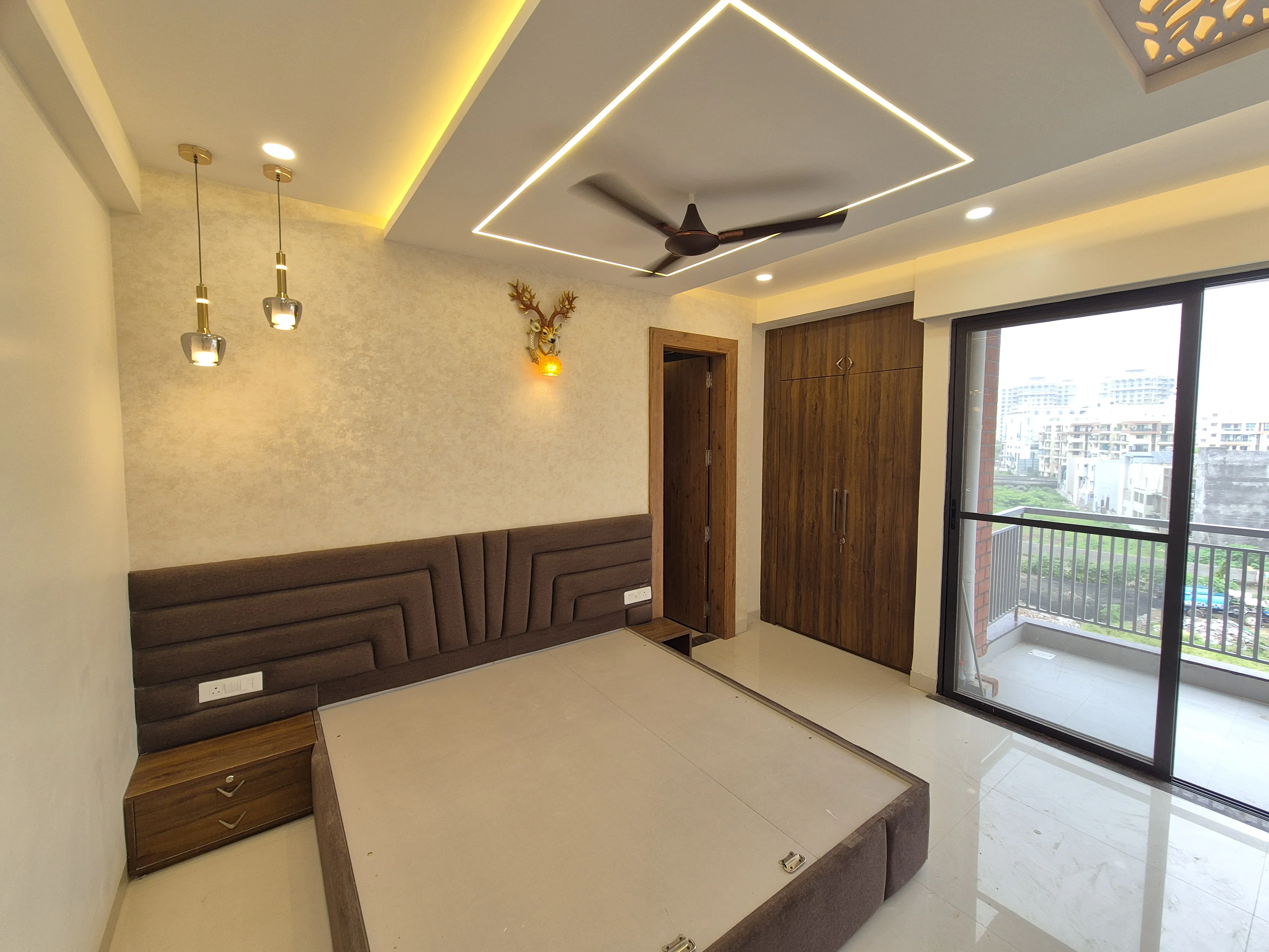Luxury Master Bedroom Suite — Space 2